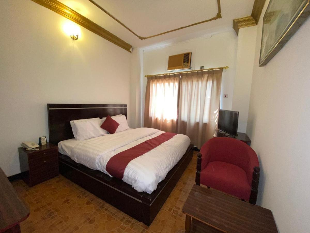 Bab Al Bahrain Hotel Манама Экстерьер фото